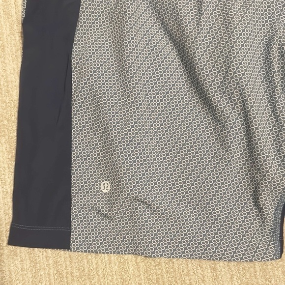 Lululemon Namaste At The Beach Shorts II Deep Navy Men's Size M - Picture 7 of 9